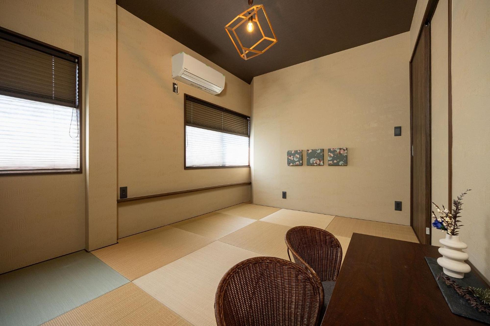 Villa Japavista Noble Osaka Esterno foto